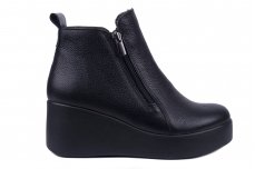 Ботинки женские Krok 241 blk