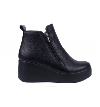 Ботинки женские Krok 241 blk