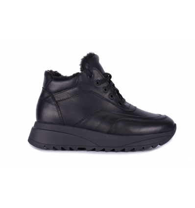 Кроссовки женские Vadrus 31400